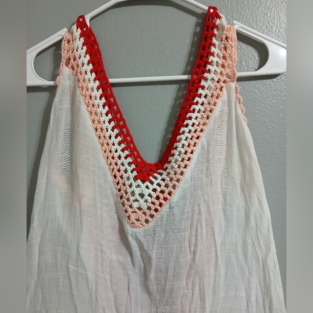 Cupshe White and Pink Ruffle Hem Swim Coverup - Picture 7 of 13